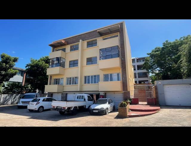 11 BEDROOM APARTMENT BLOCK FOR SALE IN BULWER